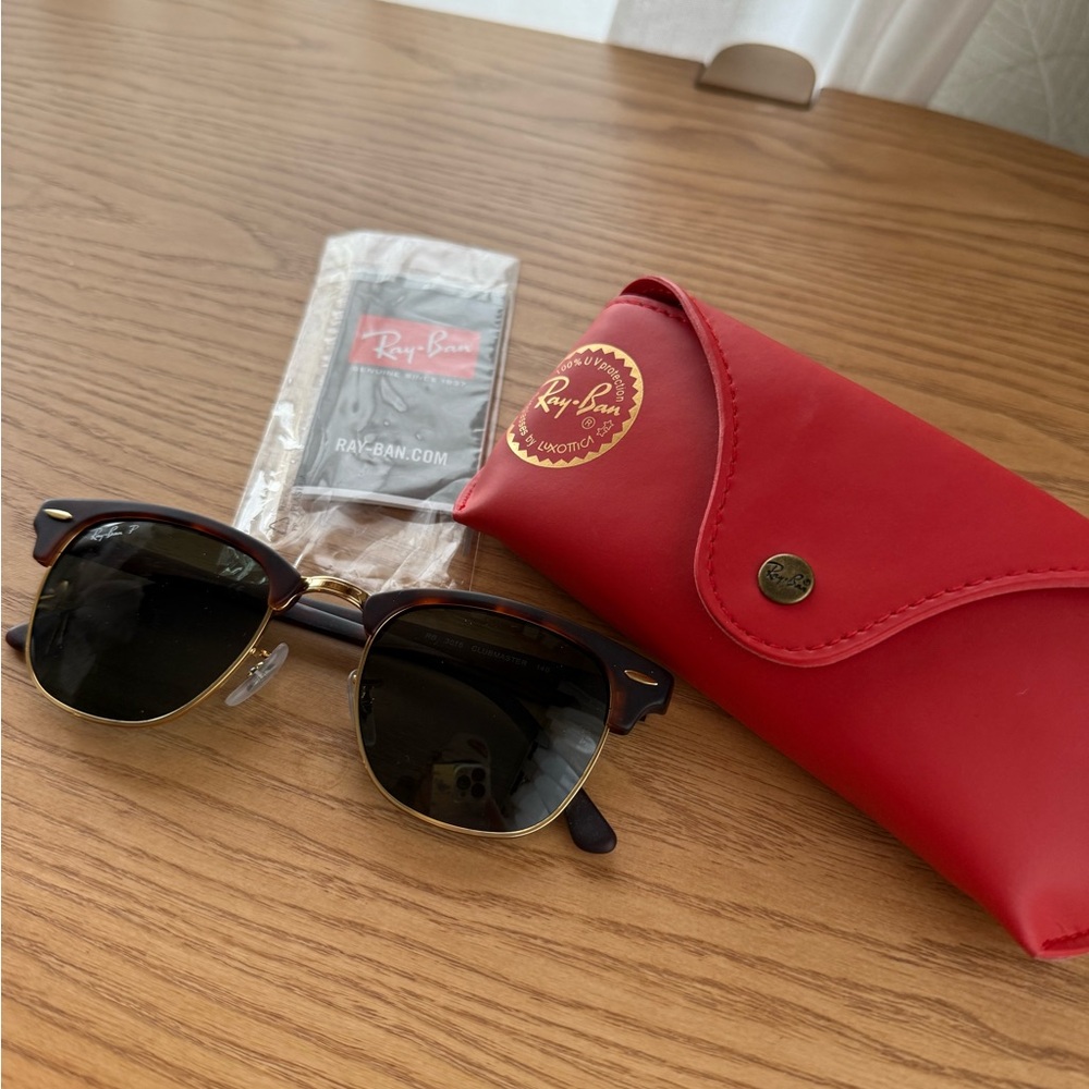 Raybans Clubmaster Reverse Sunglasses - Picture 2 of 5